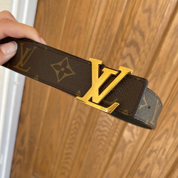 Women’s reversible Louis Vuitton belt - Picture 5 of 6